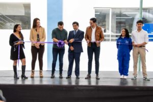 El presidente de la República, Daniel Noboa, inauguró hoy el Edificio de Ciencias en la Escuela Politécnica del Chimborazo (ESPOCH) y entregó seis puntos digitales en los sectores de Pungal El Quinche, Catequilla, Palictahua, Capsol, Shobol Linllin y Guabug.