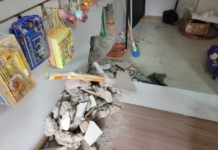 La delincuencia volvió a golpear a la capital chimboracense. La noche del domingo 5 de octubre, un nuevo hecho delictivo alteró la tranquilidad de un sector céntrico de Riobamba, donde tres locales comerciales fueron vulnerados por antisociales que sustrajeron mercadería valorada en más de USD 40.000.