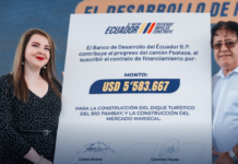 En un acto público de este 6 de octubre, que contó con la presencia de la vicepresidenta del Ecuador, María José Pinto, el alcalde de Pastaza, Germán Flores Meza, y la gerente zonal del Banco de Desarrollo del Ecuador (BDE), Soraya Vásconez, se oficializó la firma del contrato de financiamiento para dos obras emblemáticas que transformarán la ciudad de Puyo.
