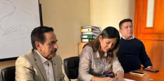 Con el objetivo de modernizar la imagen urbana y reforzar la seguridad ciudadana, el pasado martes 30 de septiembre se concretó la firma del Convenio de Soterramiento de Cables en el casco urbano de San Miguel, una obra considerada histórica para el desarrollo del cantón.