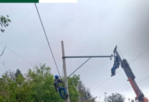 El cantón Chunchi fortaleció su seguridad ciudadana con la instalación de 12 cámaras de videovigilancia equipadas con alarmas y megafonía, en sectores considerados estratégicos. El proyecto fue inaugurado el 3 de octubre y se suma a las acciones locales para mejorar la prevención de delitos y resguardar a la población.