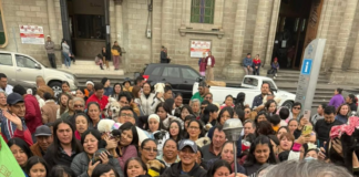 El 4 de octubre, en la Iglesia Loma de Quito en Riobamba, se realizó la tradicional bendición de animales, actividad que cada año conmemora el Día de los Animales y permite a los creyentes llevar a sus mascotas para recibir agua bendita y protección.