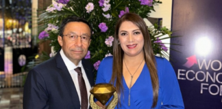 Continental Tire Andina fue reconocida con el premio “Empresa Icónica que trabaja por un mundo mejor”, en el marco del Women Economic Forum (WEF) 2025, celebrado en Cuenca. Este galardón resalta el compromiso de la compañía con la promoción de la equidad de género y el apoyo permanente a iniciativas que impulsan la participación de las mujeres en espacios de liderazgo, innovación y educación.