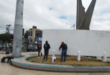En un gesto de civismo y respeto por la memoria histórica, un grupo de ciudadanos riobambeños emprendió una jornada de restauración en el Templete a la Memoria del Héroe Riobambeño, Capitán Edmundo Chiriboga. Según los ciudadanos, la actividad tuvo como propósito devolver la imagen y el valor simbólico de este espacio patrimonial que había sido afectado por actos de irrespeto.