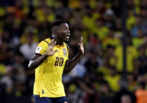 La FIFA confirmó que Moisés Caicedo no podrá disputar el primer partido del Mundial 2026 debido a la sanción que arrastra desde las Eliminatorias Sudamericanas.