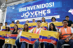 El programa J├│venes en Acci├│n, dirigido a j├│venes que no han ingresado al mercado laboral, inici├│ su segunda edici├│n con una inversi├│n de USD 96 millones para cubrir 80.000 vacantes. Los participantes realizar├ín pasant├¡as de tres meses en entidades del Estado y recibir├ín un salario mensual de USD 400.