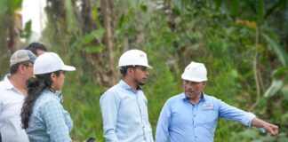 El panorama político de la provincia de Chimborazo atraviesa un nuevo episodio de tensión institucional. El Ministerio del Trabajo confirmó que Hermel Tayupanda Cuvi, prefecto provincial, registra impedimentos legales para ejercer cargos públicos, en cumplimiento de una disposición emitida por el Tribunal Contencioso Electoral (TCE).