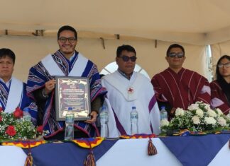 El sábado 04 de octubre del 2025 a partir de las 10H00 en el cantón Colta, el Instituto Tecnológico Superior “Jatun Yachay Wasi”, realizó la Ceremonia de Incorporación de nuevos profesionales en carreras interculturales de Educación Superior. El evento contó con la presencia de César Augusto Vásquez Moncayo, Viceministro de Educación Superior, Ciencia, Tecnología e Innovación, estudiantes, padres de familia, docentes e invitados especiales.